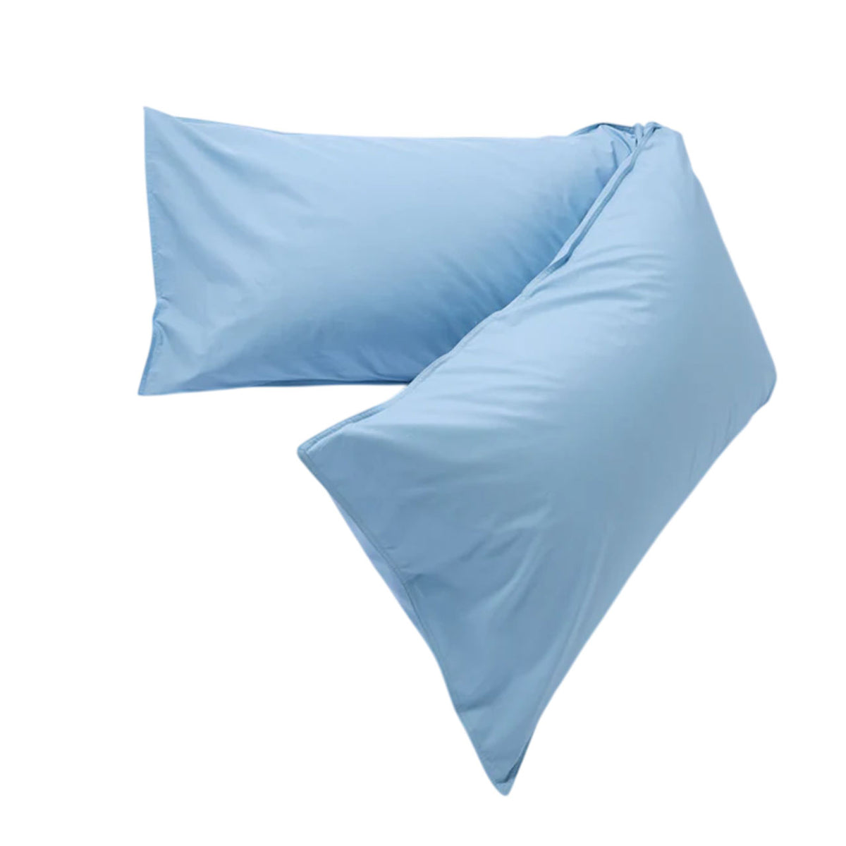 Suite702 bedMATE Perkal Kissenbezug aus Bio-Baumwolle in Sky Blue, geknicktes Kissen, Gesamtansicht