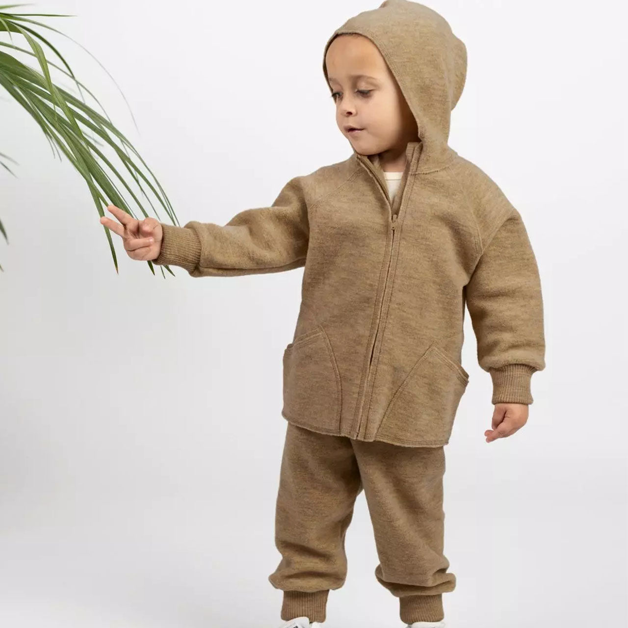 Engel Baby Jacke mit Kaputze und Reißverschluss aus Merinoschurwolle/Wollwalk