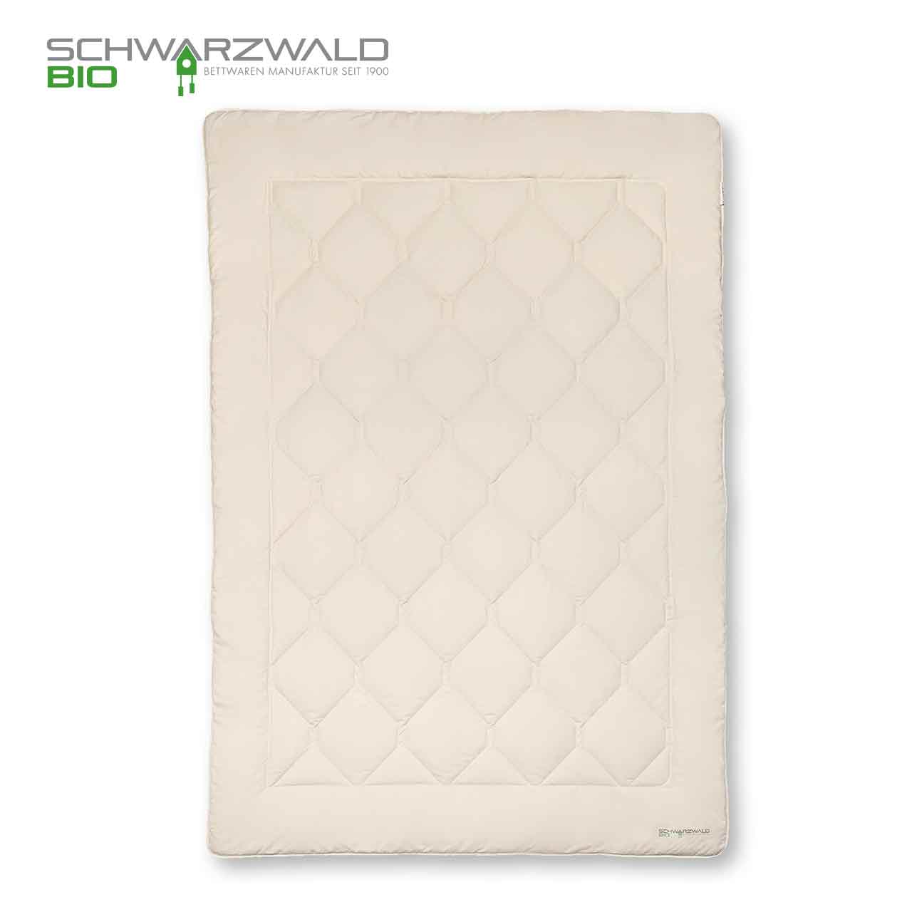 OBB Schwarzwald Bio Barbara Ganzjahres-Bettdecke mit Bio Baumwolle-Füllung