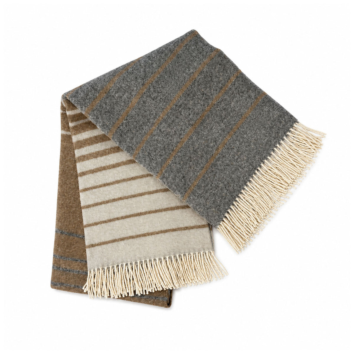 Island-Wollparadies Mara Wolldecke, gefaltet mit Streifen in Grau, Beige und Braun, Fransenkante