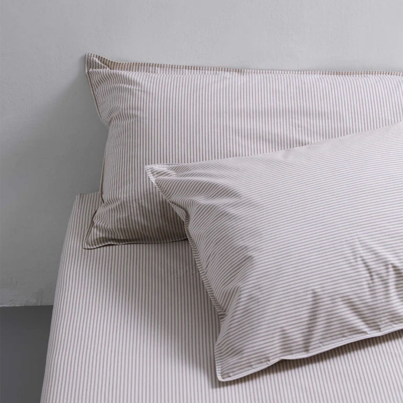 Suite702 Perkal Woven Stripe Kissenbezug aus Bio Baumwolle